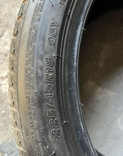 Bridgestone Turanza T005 225/45 R18