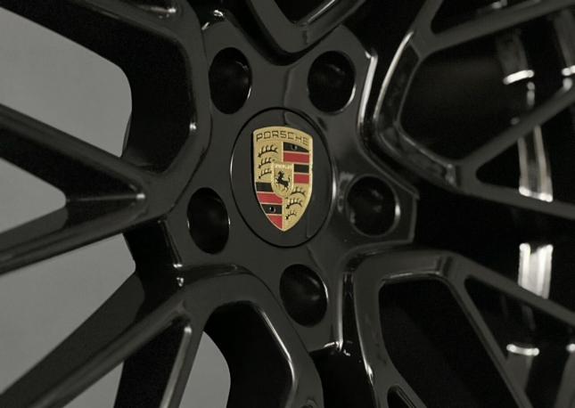 Диски Porshe 9j et40 5/130 R20 GB