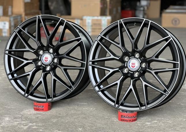 Диски Vorsteiner matt black 5/114.3 r19