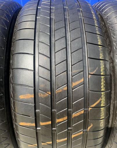 Bridgestone Turanza T005 255/45 R20