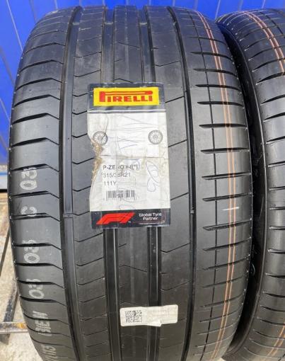 Pirelli P Zero PZ4 315/35 R21