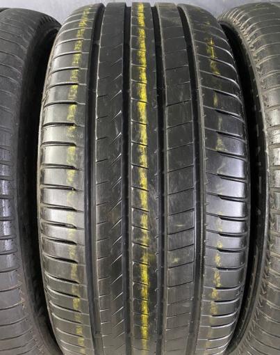 Bridgestone Alenza 001 285/45 R22