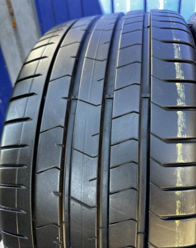 Pirelli P Zero PZ4 255/35 R19