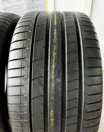 Pirelli P Zero PZ4 275/30 R21