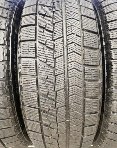 Bridgestone Blizzak VRX 225/60 R17 99Q