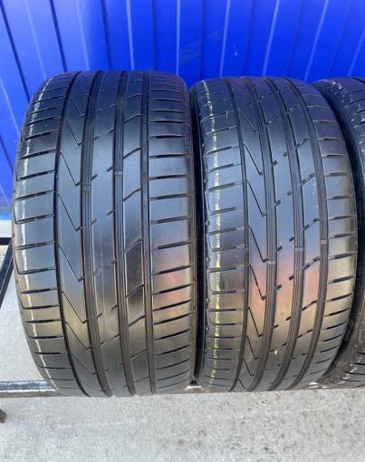 Hankook Ventus S1 Evo 2 K117 225/40 R19 и 255/35 R19