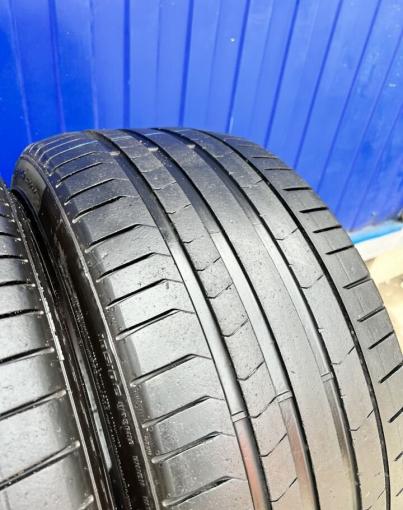 Pirelli P Zero PZ4 265/35 R20