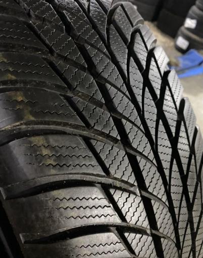 Bridgestone Blizzak LM-001 215/65 R17