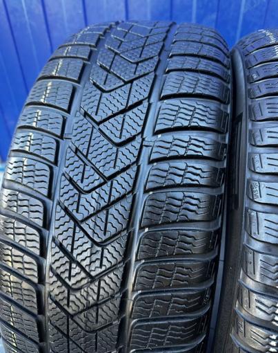 Pirelli Winter Sottozero 3 225/40 R19