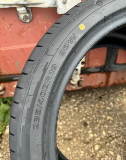 Zeta Alventi 235/40 R19