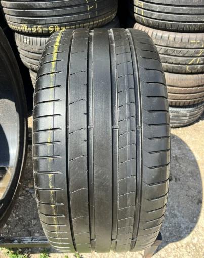 Pirelli P Zero PZ4 275/30 R20 97Y