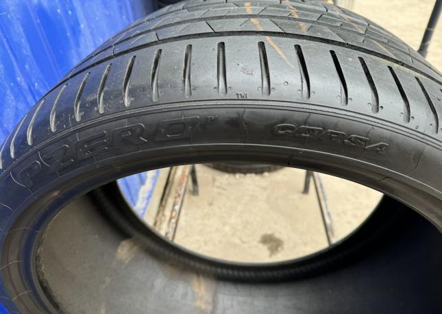 Pirelli P Zero Corsa 315/30 R22