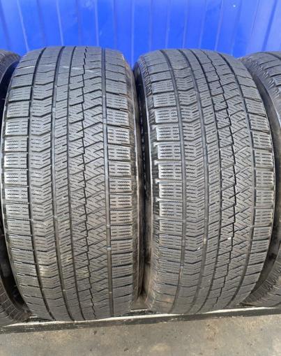 Bridgestone Blizzak VRX2 225/50 R18