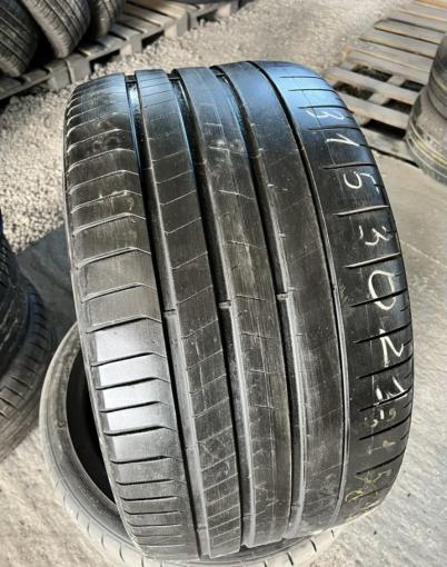 Pirelli P Zero PZ4 315/30 R21