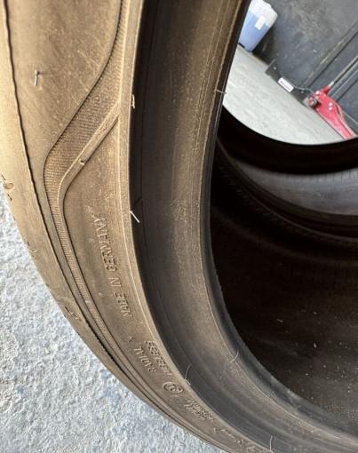 Goodyear Eagle F1 Asymmetric 3 305/30 R21