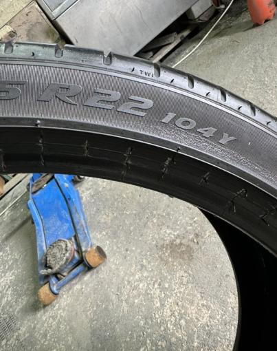 Pirelli P Zero PZ4 275/35 R22