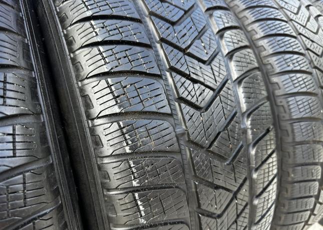 Pirelli Scorpion Winter 235/60 R18