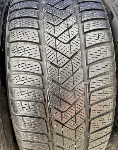 Pirelli Winter Sottozero 3 225/45 R19