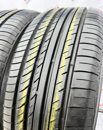 Yokohama Advan dB V552 225/55 R17 97W