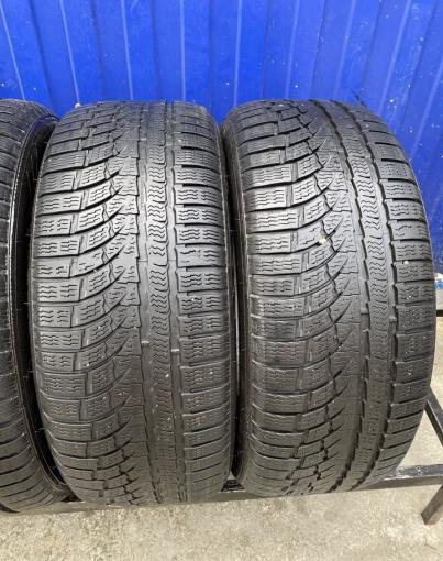 Nokian Tyres WR A4 235/55 R17