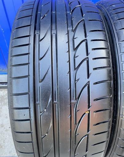 Bridgestone Potenza S001 235/40 R19