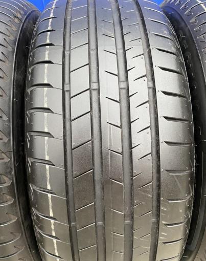 Bridgestone Alenza 001 245/50 R19