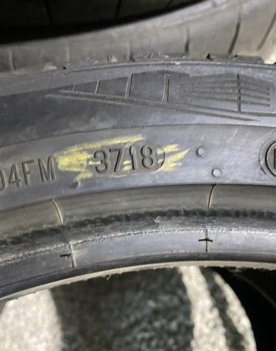 Continental AllSeasonContact 235/40 R18