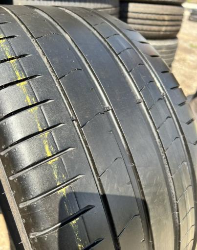 Pirelli P Zero PZ4 275/30 R20 97Y