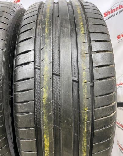 Michelin Pilot Sport 4 SUV 235/55 R19