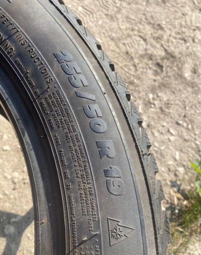 Michelin Alpin 2 255/50 R19