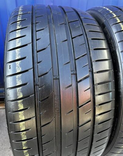 Syron Premium Performance 225/35 R19