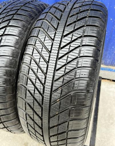 Goodyear Vector 4Seasons 205/50 R17