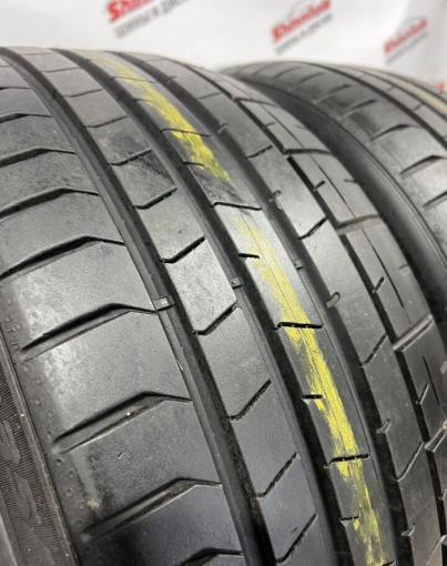 Pirelli P Zero PZ4 235/35 R19