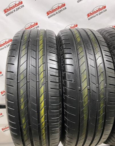 Bridgestone Alenza 001 225/65 R17