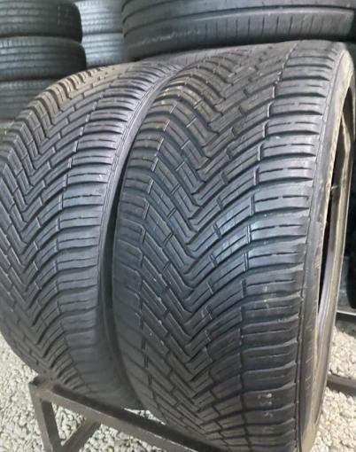 Continental AllSeasonContact 235/40 R18