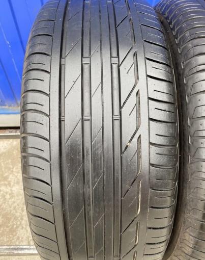 Bridgestone Turanza T001 225/55 R17