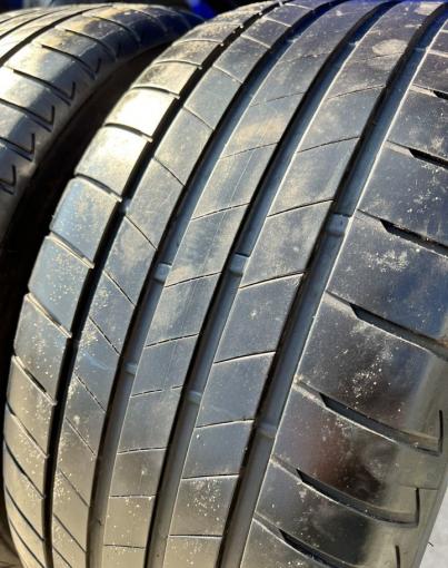 Bridgestone Turanza T005 255/45 R18