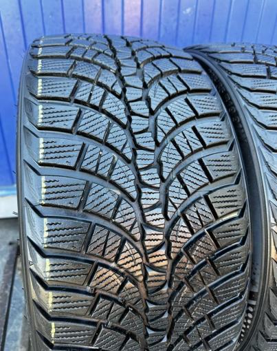 Kumho WinterCraft WP71 235/35 R19