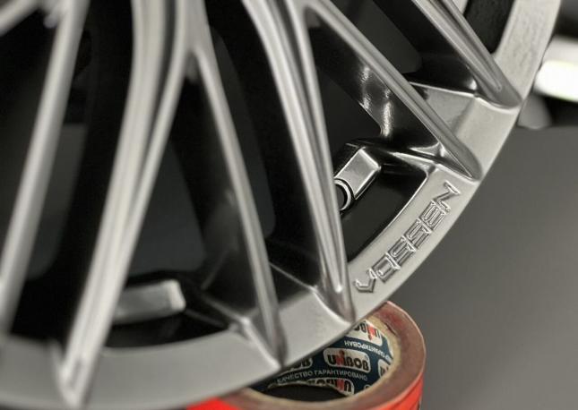 Диски Vossen VFS4 5/112 r18