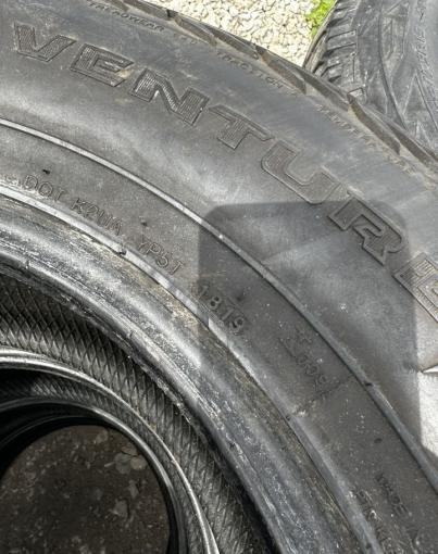 Kumho Road Venture AT61 285/70 R17