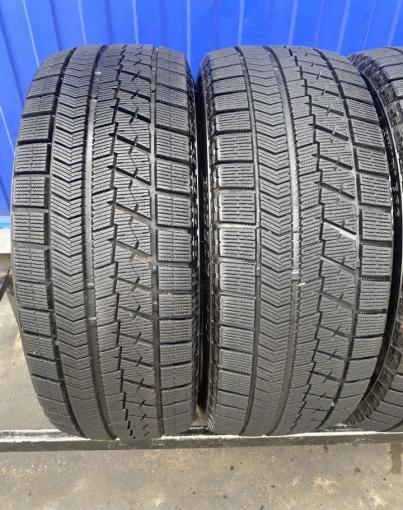 Bridgestone Blizzak VRX 215/55 R17