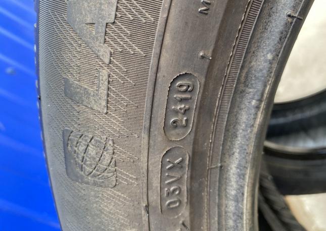 Michelin Latitude Sport 3 255/50 R19