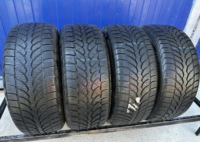 Bridgestone Blizzak LM-32 205/55 R16