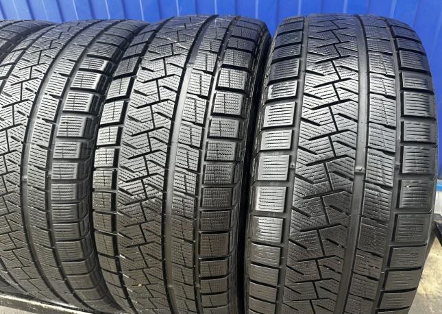 Pirelli Ice Asimmetrico 225/50 R17 94Q