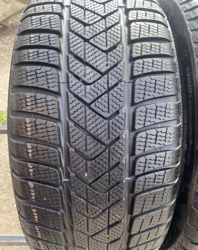 Pirelli Winter Sottozero 3 245/45 R19