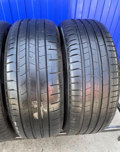 Pirelli P Zero PZ4 235/50 R19