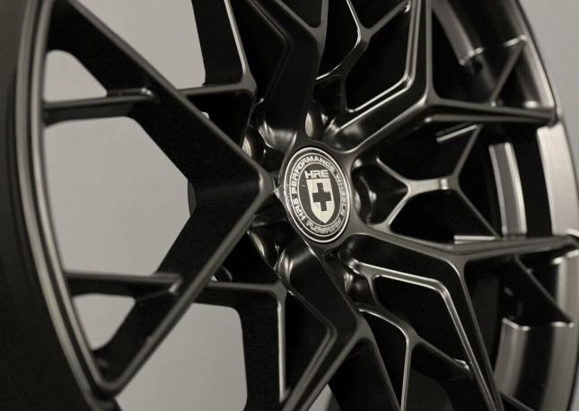 Диски HRE FF10 mattblack 5/114.3 r19
