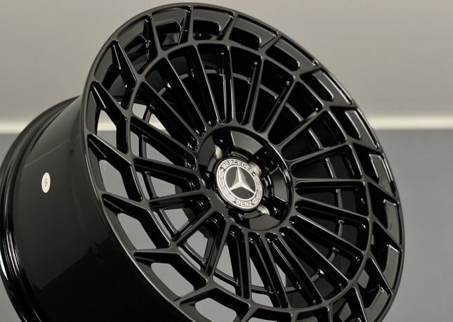 Диски Mercedes 8-9 et40 R19 5/112