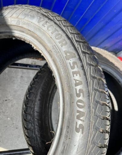 Goodyear Vector 4Seasons Gen-2 SUV 235/50 R18