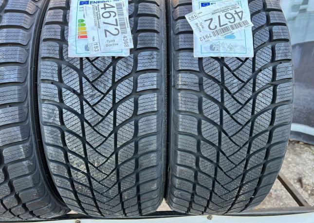 Landsail Winter Lander 215/55 R17 94V